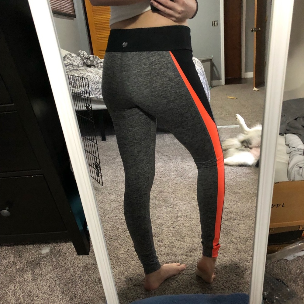 F21 workout leggings